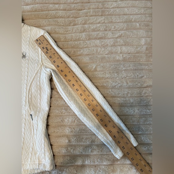 Spyder Women's White Cable Knit Fleece Lined Jacket - Picture 10 of 15